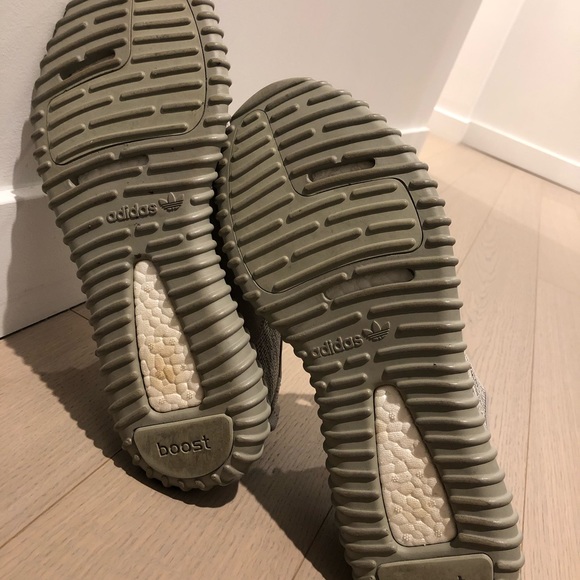 Yeezy 350 Moonrocks - Picture 3 of 3